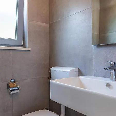 Filton 別荘 Vranje Selo